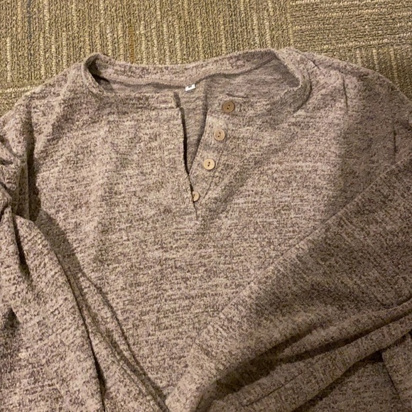 Medium long sleeve - Picture 2 of 2